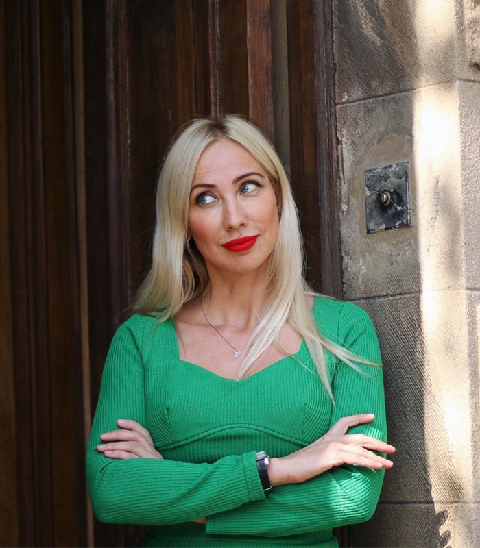 Лара Зиндер